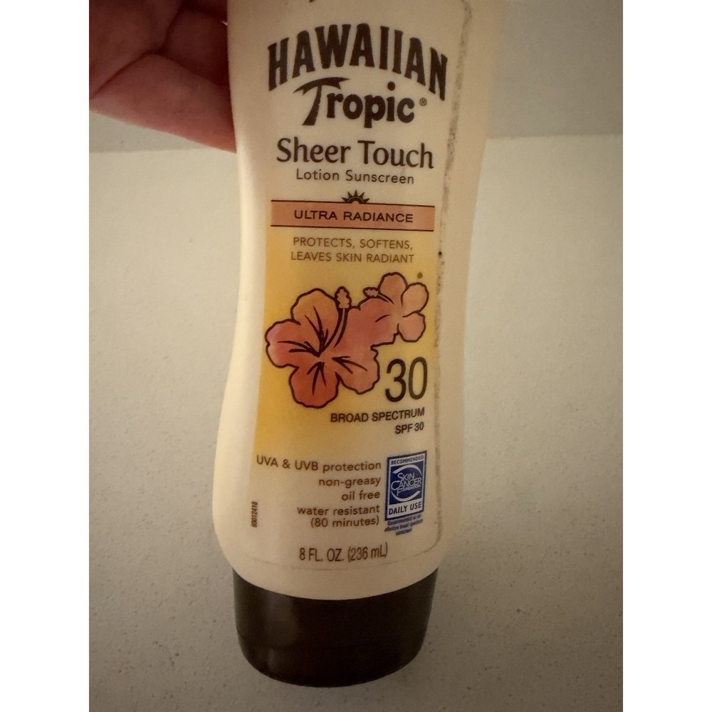 Hawaiian Tropic Sheer Touch Lotion Sunscreen SPF 30, 8 oz-- New - Picture 2 of 4